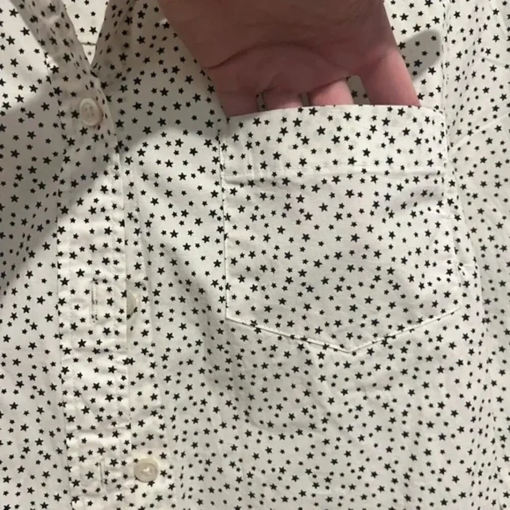 🤍 J. Crew Button Down Shirt! - Picture 3 of 7